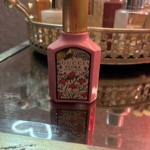 Gucci Floral Pink Perfume 1.0 Oz